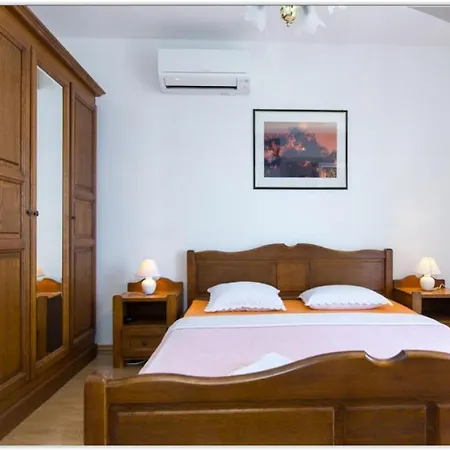 Baska Apartment *